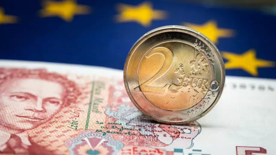 ЕК: 1 януари 2025 г. е възможна дата за България да стане част от еврозоната 