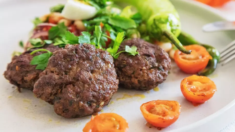 Грешките, заради които кюфтетата стават сухи и безвкусни