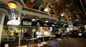 Храна за бохеми: София има първия по рода си Food Hall