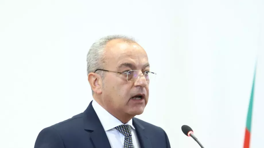 Какъв бюджет внесе служебното правителство?