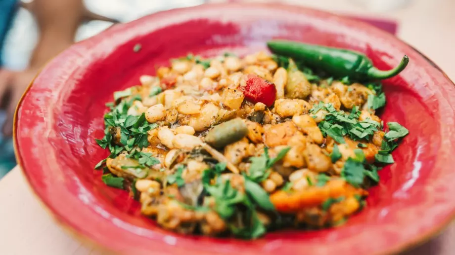 Боб със свинско по тайландска рецепта