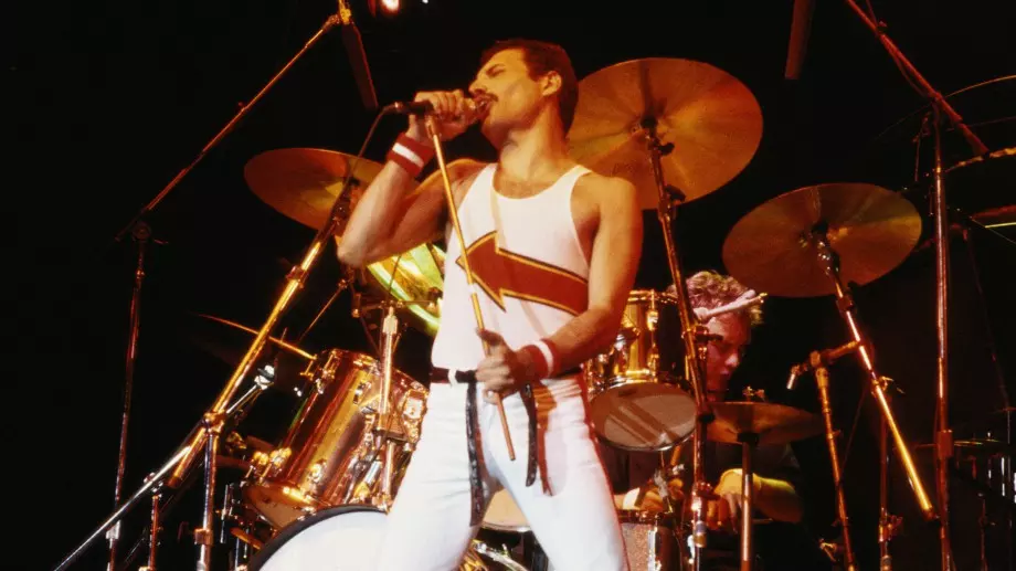 Излезе нова песен на Queen с гласа на покойния Фреди Меркюри (ВИДЕО)