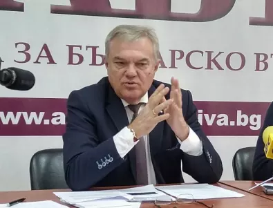 Румен Петков: Ако това Народно събрание иска решетки – има своята възможност