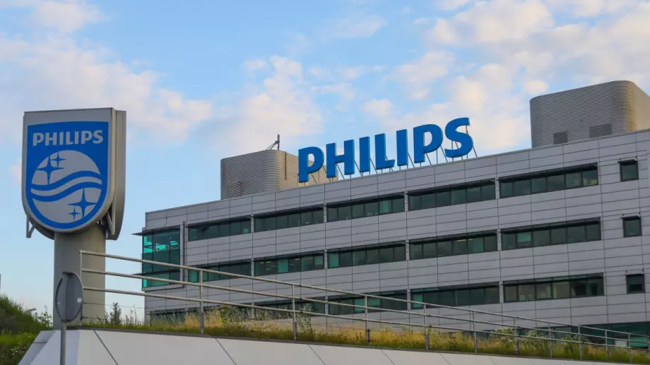 Philips съкращава 4000 служители заради глоба от 1,3 млрд. евро