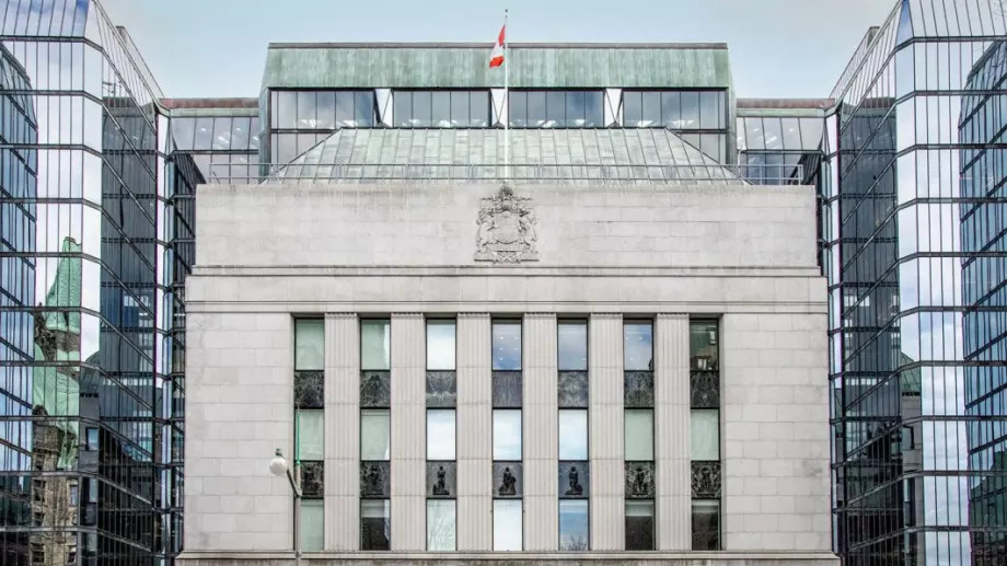 Канадската централна банка вдигна лихвата с 50 базисни пункта до 14-годишен връх