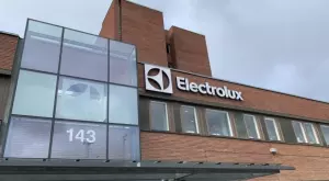 Шведската компания Electrolux съкращава 4000 служители след сериозна загуба