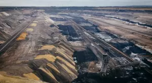 Германия разрушава вятърен парк, за да освободи място за въглищна мина