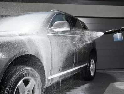 Как се мие колата в студено време