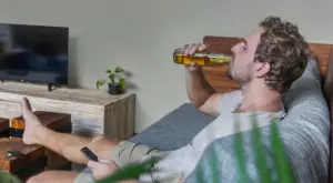 Виц на деня: Дъщеря ми избяга с един пропадняк