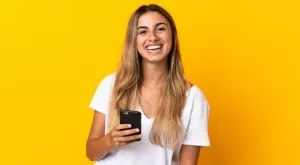 5 причини да продадете стария си телефон, вместо да го държите в шкафа