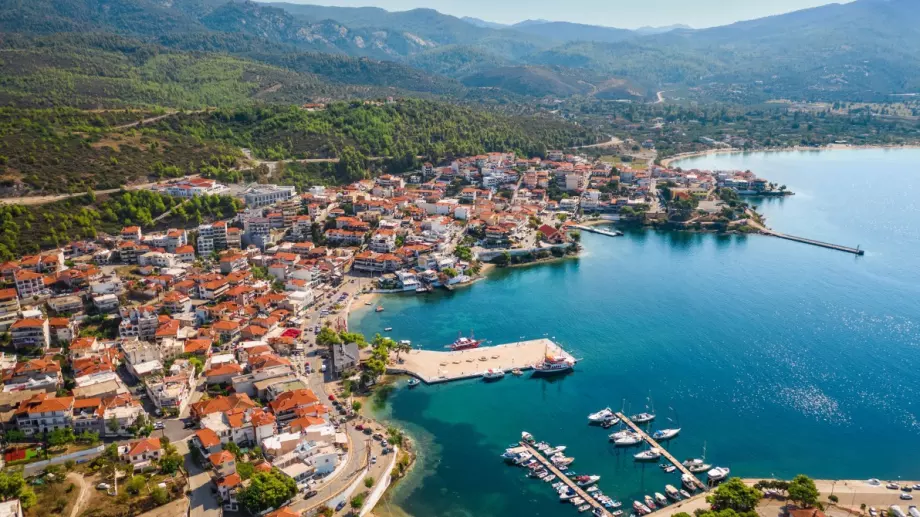 Половината от хората в южната ни съседка не могат да си позволят едноседмична почика