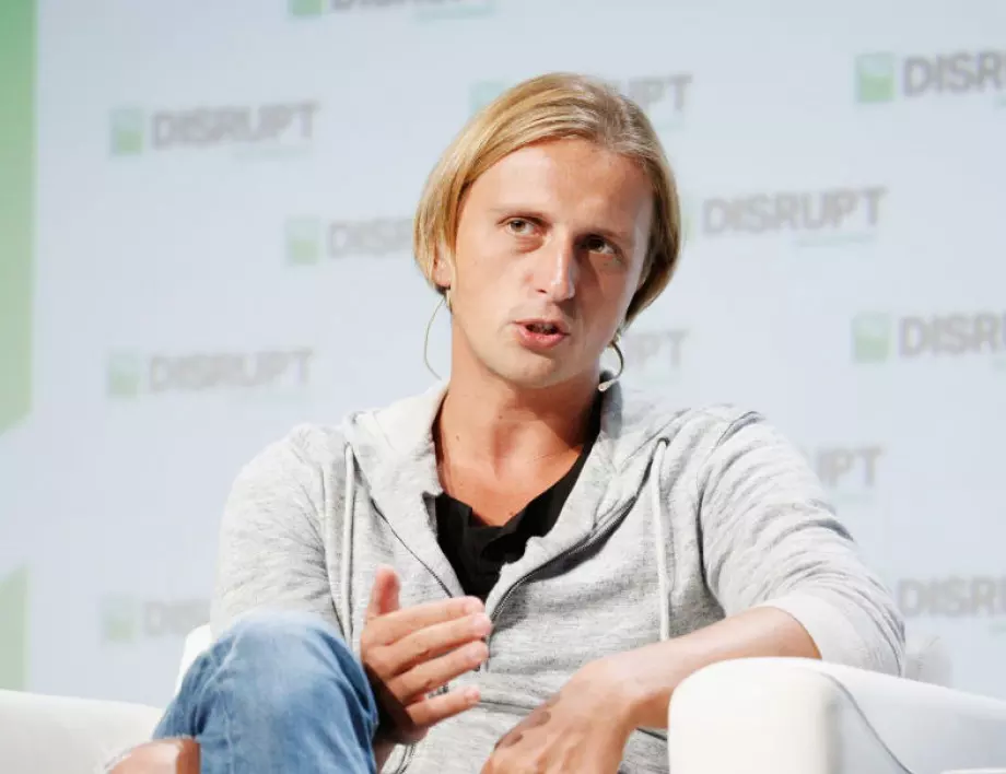 Revolut стартира функцията за търговия с платина и паладий 