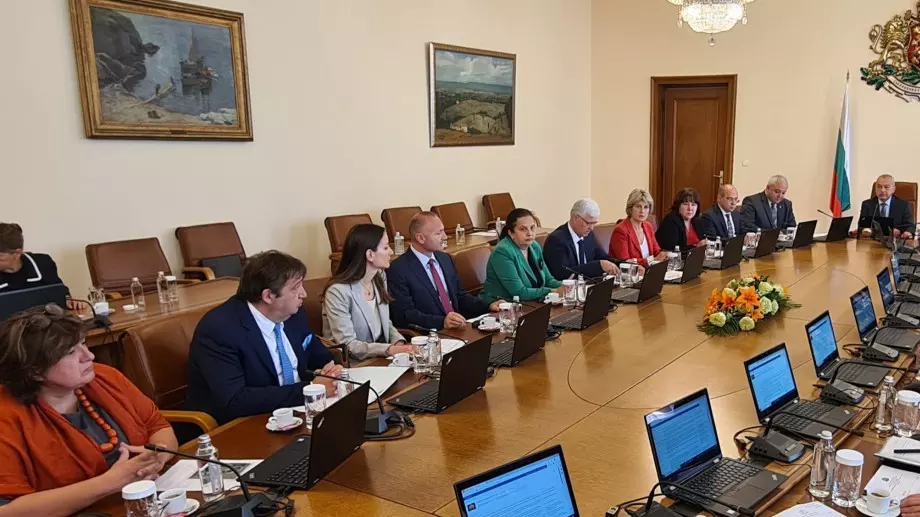 Правителството предлага удължаване на Бюджет 2022 с още три месеца