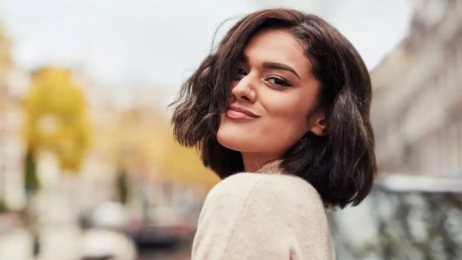 Как да изберете прическа според формата на носа (СНИМКИ)