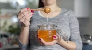 Ето какво ще се случи, ако хапвате по една лъжица мед сутрин на гладно