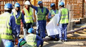 Гърция решава проблема с недостига на работници с интегриране на нелегални мигранти