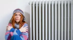 Енергийна бедност: Студеният дом може сериозно да увреди здравето ви