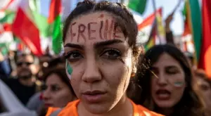 Сп. Time: Зеленски – Личност на годината, Мишел Йео - Икона на годината, жените на Иран - Герои на годината