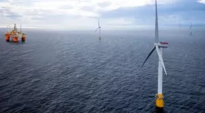 Най-големият плаващ вятърен парк в света произведе първата си енергия