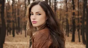 Жени, разголете душата, а не тялото си   