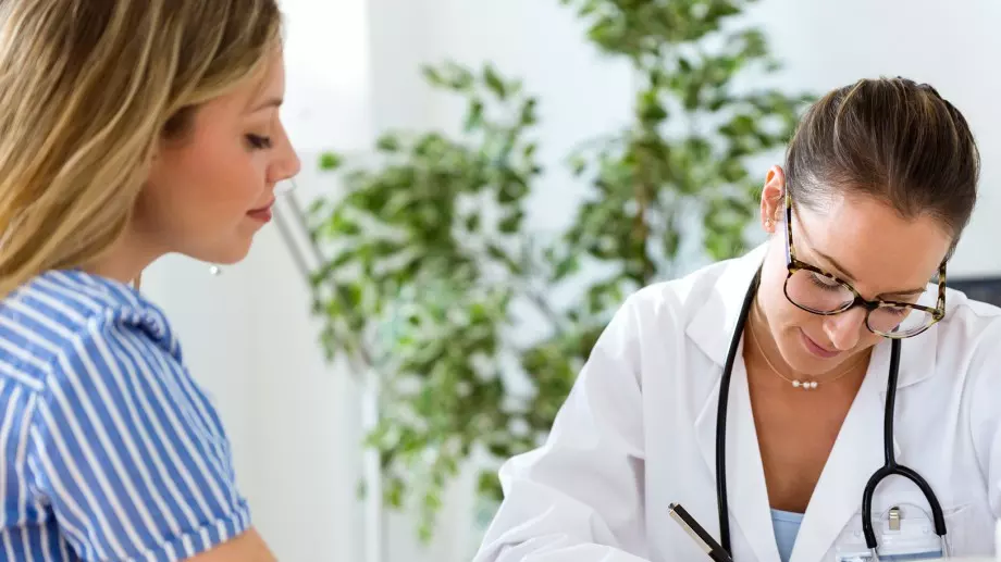 Броят на болничните листове намалява значително от началото на годината