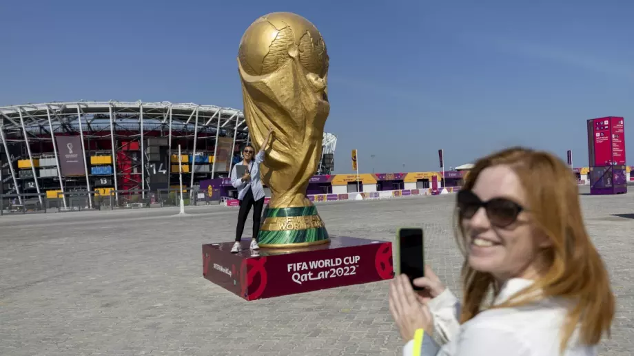 Европейски регулатори: Не теглете катарските приложения за Световното първенство