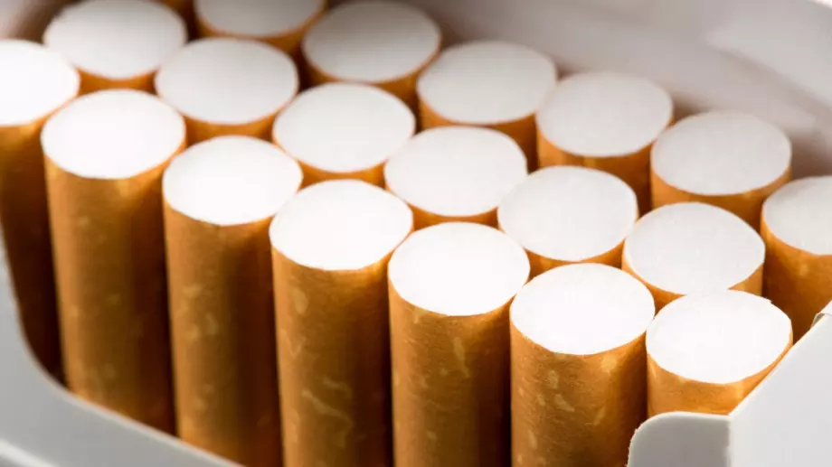 Рекордна глоба за тютюнев гигант, защото е търгувал със Северна Корея