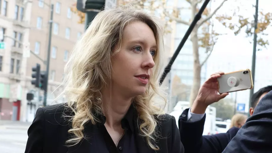 Осъдиха най-младата милиардерка на 11 години затвор