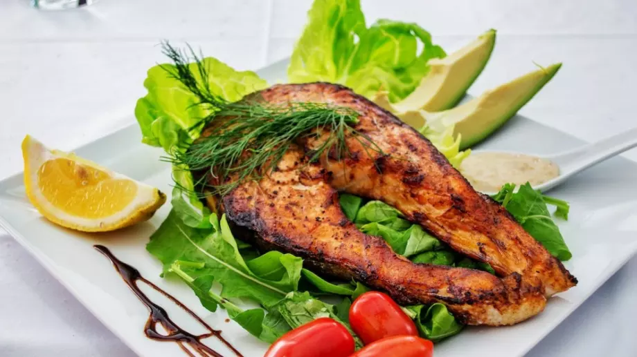 Лаврак на фурна