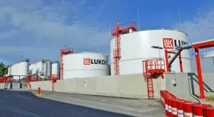 Европейската комисия: България не може да препродава руски нефт и горива