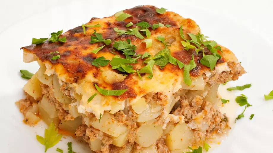 Ако добавите това към заливката на мусаката, тя ще стане божествена!