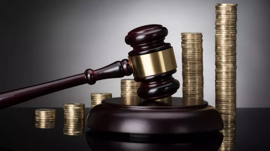 Увеличават заплатите на прокурорските помощници 