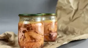 Крехко месо в буркан, което ще хапвате цяла зима 