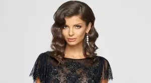 Славена Вътова захвърли дрехите за секси фотосесия (СНИМКИ)