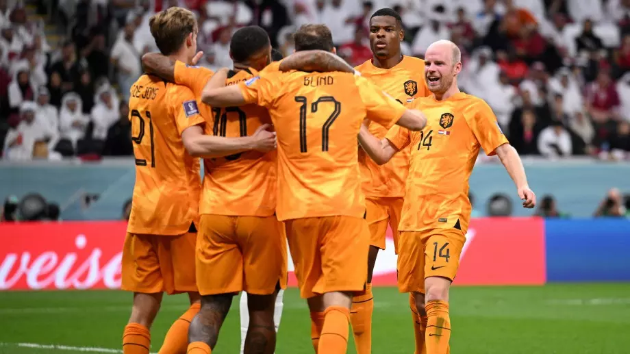 Нидерландия се класира за 1/8-финал, занулявайки окончателно домакините от Катар (ВИДЕО + ГАЛЕРИЯ)