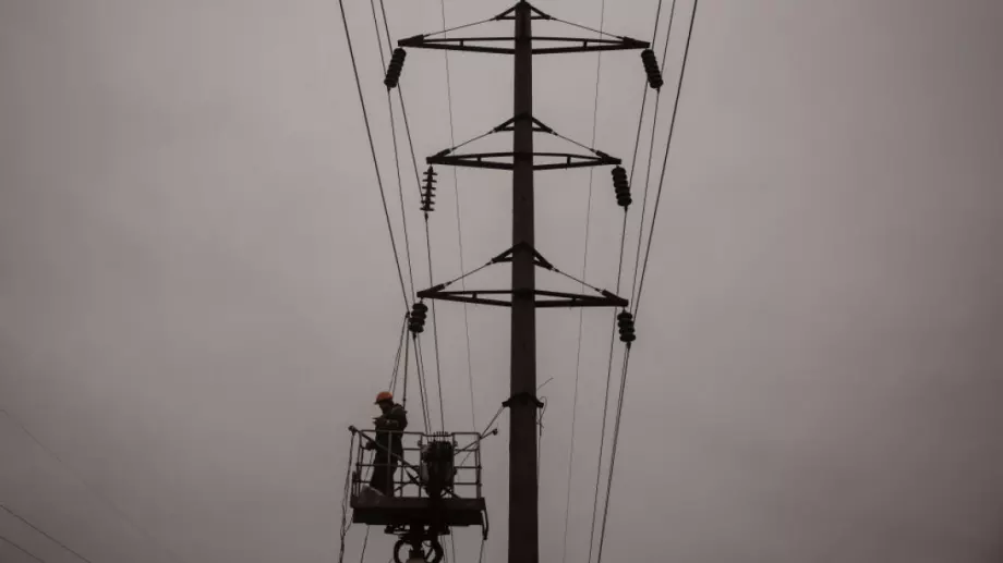 Брюксел взе отношение за бюджета ни, набляга да спрем помощите за ток