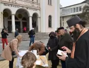 Благотворително в Ловеч раздадоха 120 порции рибена чорба по повод Никулден