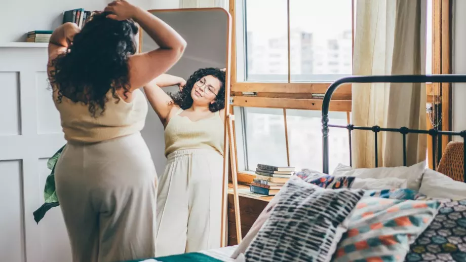 Стилистка разкри кои са най-лошите дрехи за пълни жени