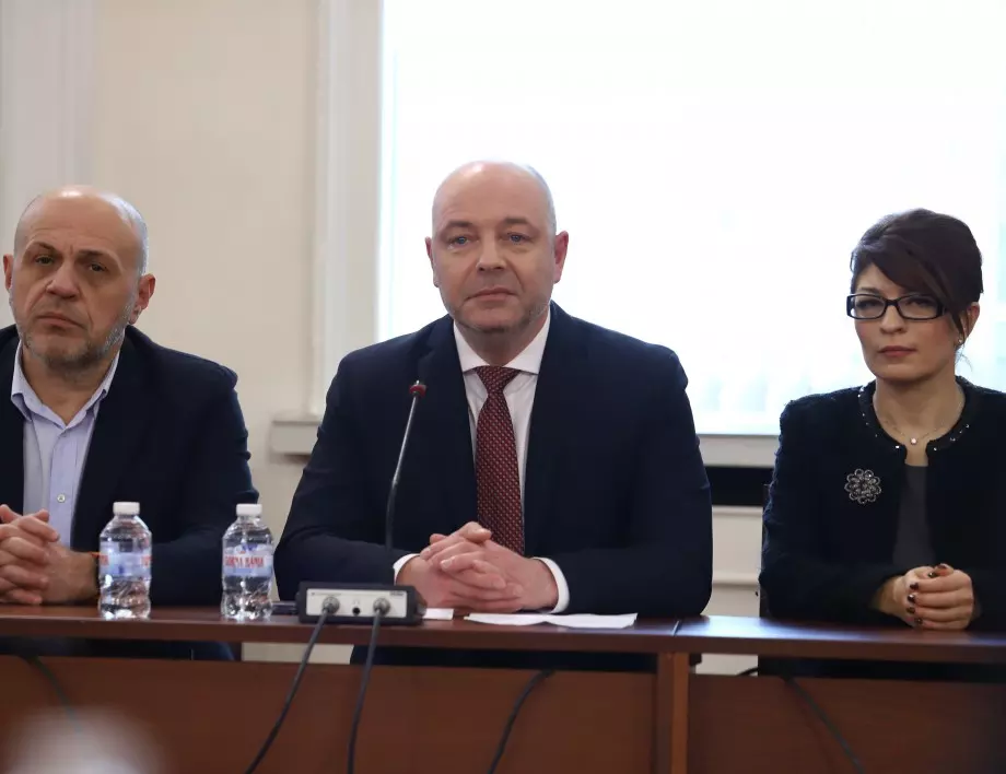 Срещата Янев-Габровски: Единият мисли за правителство, другият стигна до съдебна реформа