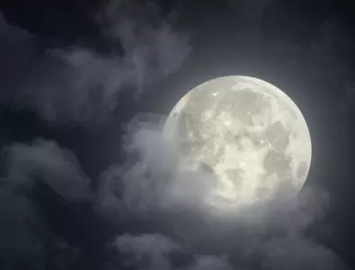 Защо сега Луната се доближава много до Земята?