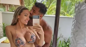 Златка Райкова спретна бебешко парти на Цветница (ВИДЕО)