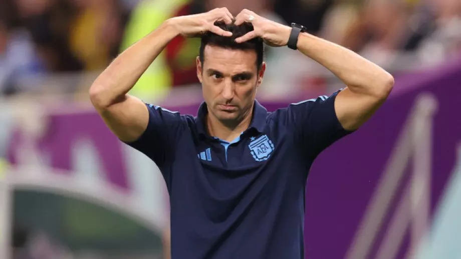 "Да не се опитвате да помогнете на Нидерландия?" - журналисти ядосаха треньора на Аржентина преди 1/4-финала на Мондиал 2022