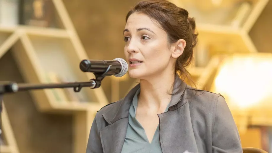 Диана Димитрова призна дали има връзка с бивш министър (СНИМКА)