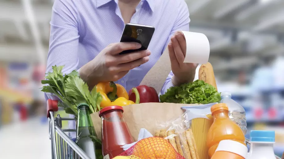 Какво трябва да знаете за клубните карти и апликациите на търговците