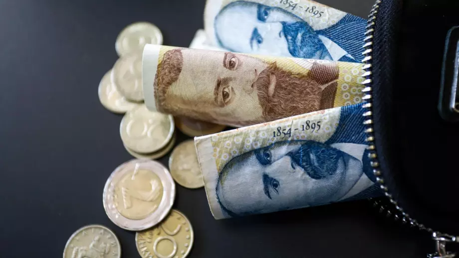 Враца застана на второ място по заплати след София, а най-платени у нас са... футболистите