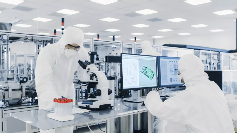 Нидерландия смята да ограничи износа на полупроводникови технологии за Китай