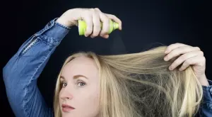 Ето защо да използвате сух шампоан