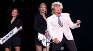 Род Стюарт отказа милиони за концерт в Саудитска Арабия, ето защо