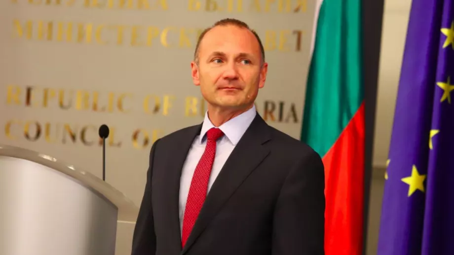 Росен Христов не се вижда виновен, ако токът е малко по-скъп от средата на годината