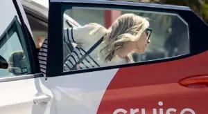 Ето къде официално започват да работят роботизирани таксита 